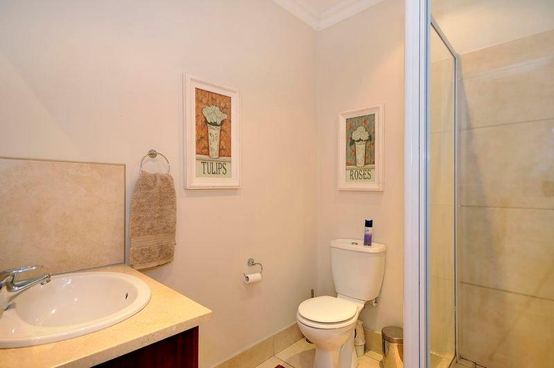 2 Bedroom Property for Sale in Humewood Eastern Cape